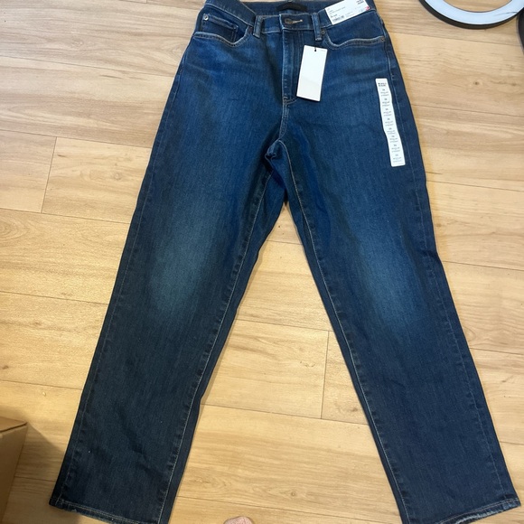Uniqlo Regular Fit Straight Blue Jeans! NWT - Picture 2 of 10